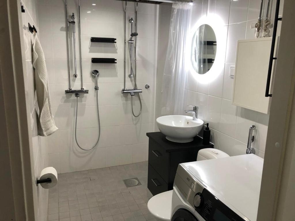 Northern Lights Center Apartment Рованиеми Екстериор снимка